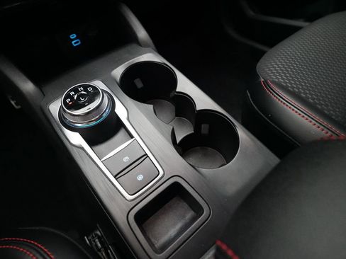 Used 2023 Ford Escape ST-Line w/ Tech Pack #1 AWD/4WD image 17