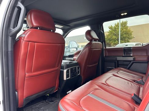 Used 2021 Ford F350 Platinum w/ Tremor Off-Road Package image 18