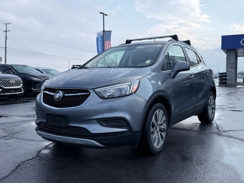 Used 2020 Buick Encore Preferred image 3