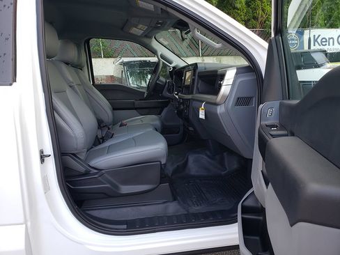 Used 2025 Ford F250 XL w/ XL Driver Assist Package AWD/4WD image 14