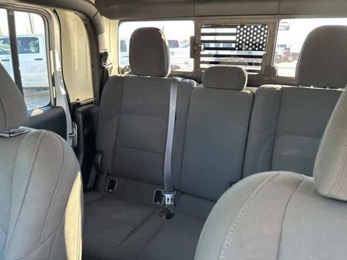 Used 2023 Jeep Gladiator Overland image 5