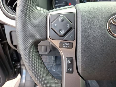 Used 2023 Toyota Tacoma SR5 AWD/4WD image 20