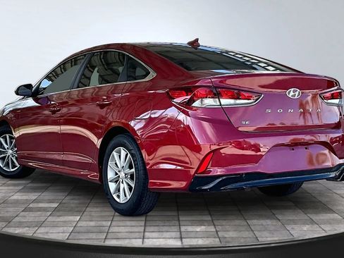 Used 2018 Hyundai Sonata SE image 4