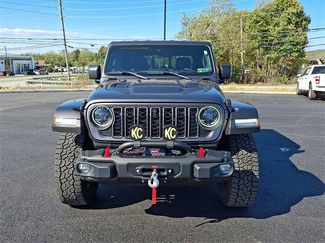 Used 2024 Jeep Gladiator Rubicon video 2
