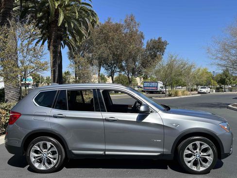 Used 2017 BMW X3 xDrive28i AWD/4WD image 19
