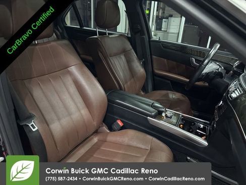 Used 2016 Mercedes-Benz E 400 4MATIC Sedan image 38