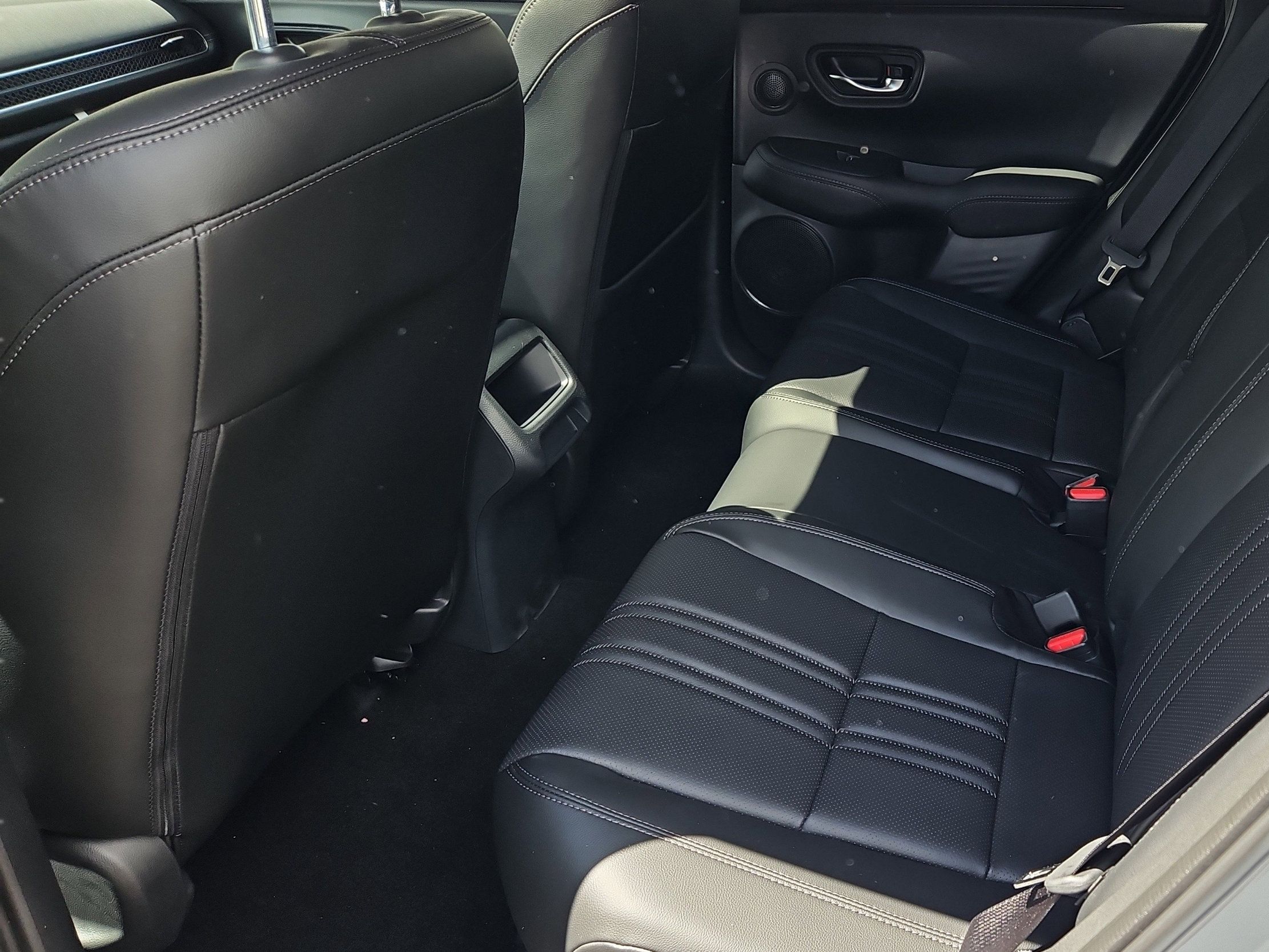 New 2027 Honda HR-V EX-L image 19