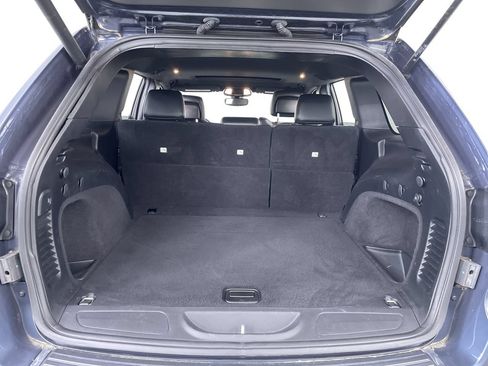 Used 2020 Jeep Grand Cherokee Limited AWD/4WD image 22