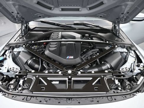 Used 2024 BMW M2 w/ Lighting Package RWD image 18
