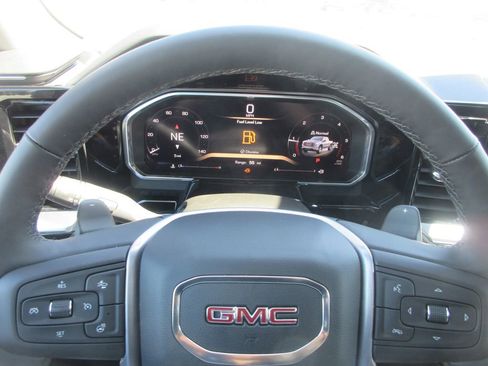 New 2026 GMC Sierra 1500 Elevation image 18