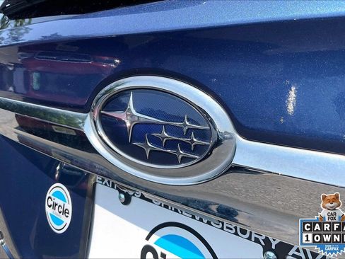 Used 2022 Subaru Ascent Touring AWD/4WD image 31