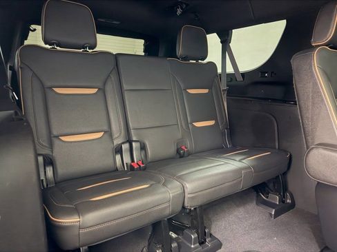 Used 2022 GMC Yukon XL AT4 AWD/4WD image 20