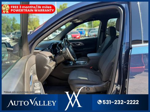Used 2023 Chevrolet Traverse LT AWD/4WD image 10