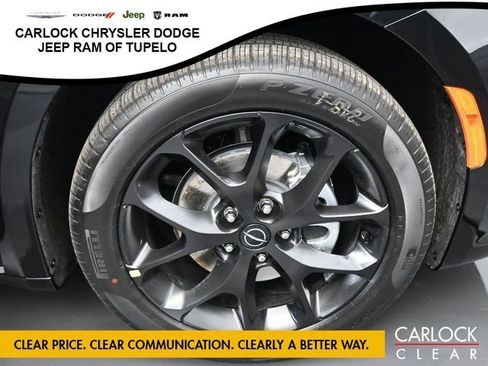 New 2026 Chrysler Pacifica Limited w/ Uconnect Theater Family Group image 33