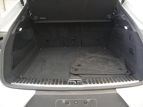 Certified 2023 Porsche Cayenne S AWD/4WD image 21