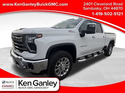Used 2025 Chevrolet Silverado 2500 LTZ w/ LTZ Plus Package AWD/4WD image 1