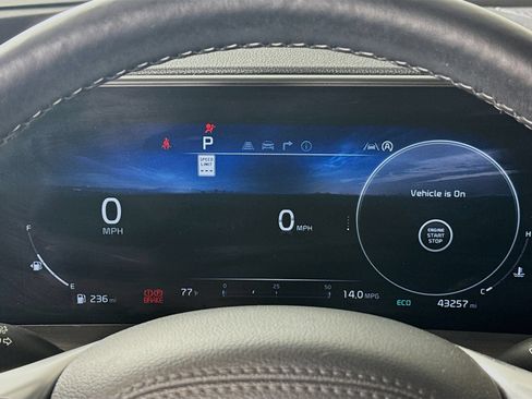 Used 2023 Kia Telluride SX X-Line AWD/4WD image 14