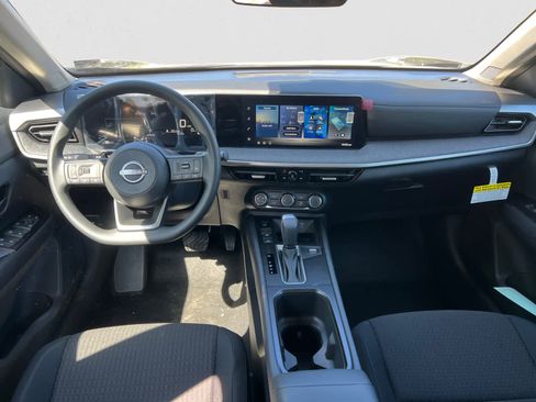 New 2026 Nissan Kicks S FWD image 10