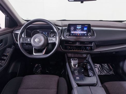 Used 2023 Nissan Rogue SV FWD image 16