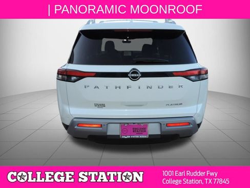 Certified 2024 Nissan Pathfinder Platinum w/ Cargo Package FWD image 5