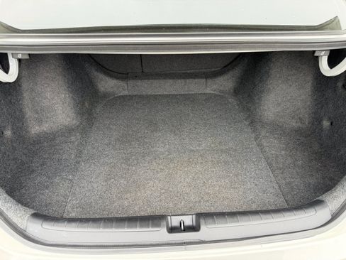 Used 2022 Honda Accord Sport image 9