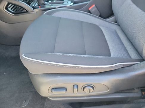 Used 2023 Chevrolet TrailBlazer LT image 22