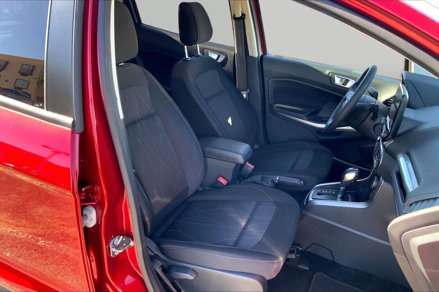 Used 2018 Ford EcoSport SE w/ SE Convenience Package FWD image 9
