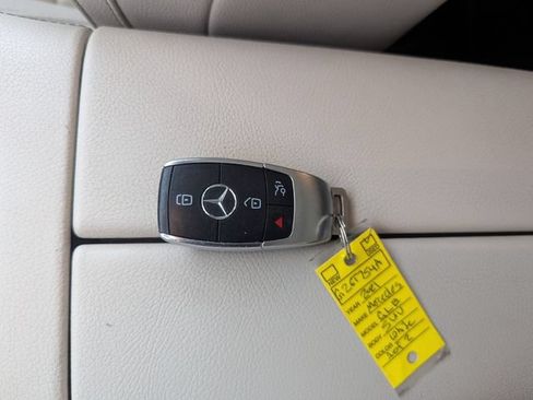 Used 2021 Mercedes-Benz GLE 350 4MATIC image 30