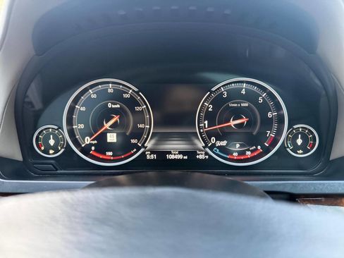 Used 2014 BMW 750i xDrive image 18