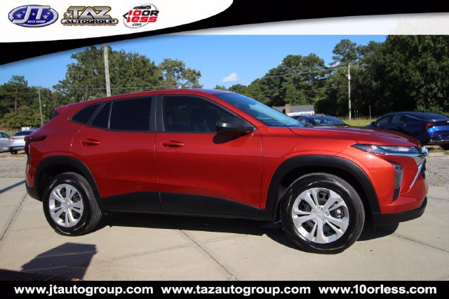 Used 2024 Chevrolet Trax LS FWD image 8