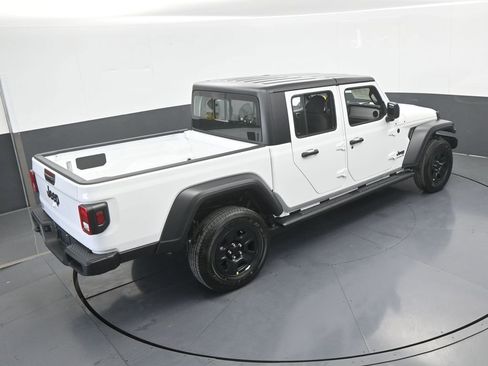 New 2026 Jeep Gladiator Sport image 46