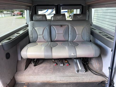 Used 2014 Ford E-150 and Econoline 150 w/ RV Plus Package RWD image 13