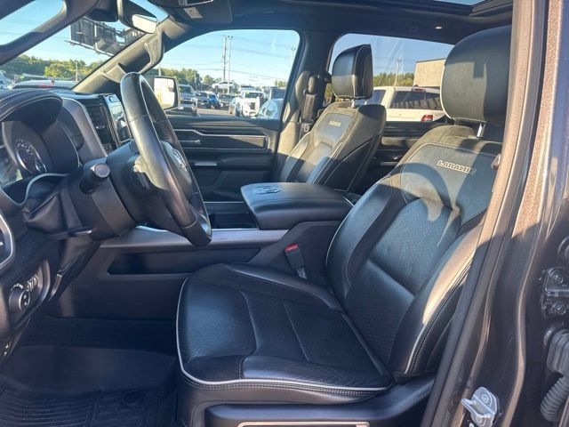 Used 2021 RAM 1500 Laramie AWD/4WD image 14