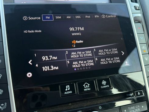 Used 2018 INFINITI Q50 Luxe w/ Essential Package (3.0T Luxe) AWD/4WD image 23