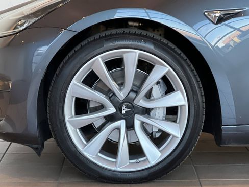 Used 2019 Tesla Model 3 Long Range image 23