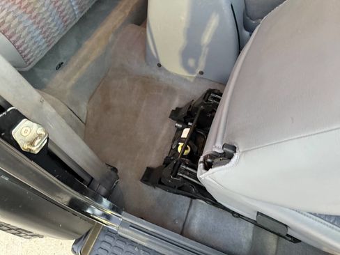 Used 1998 Jeep Wrangler Sport image 13