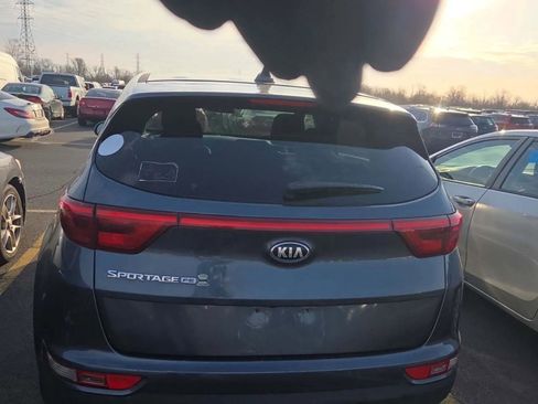 Used 2018 Kia Sportage LX image 5