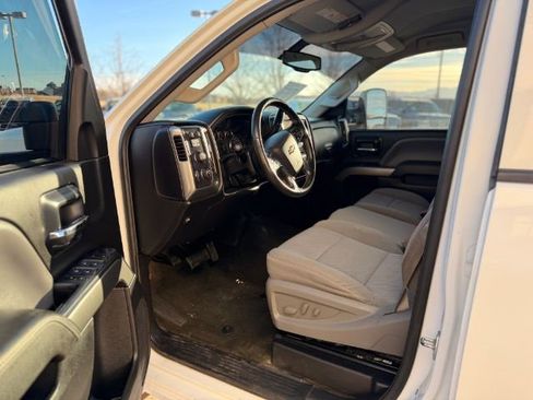 Used 2015 Chevrolet Silverado 3500 LT w/ LT Convenience Package image 27