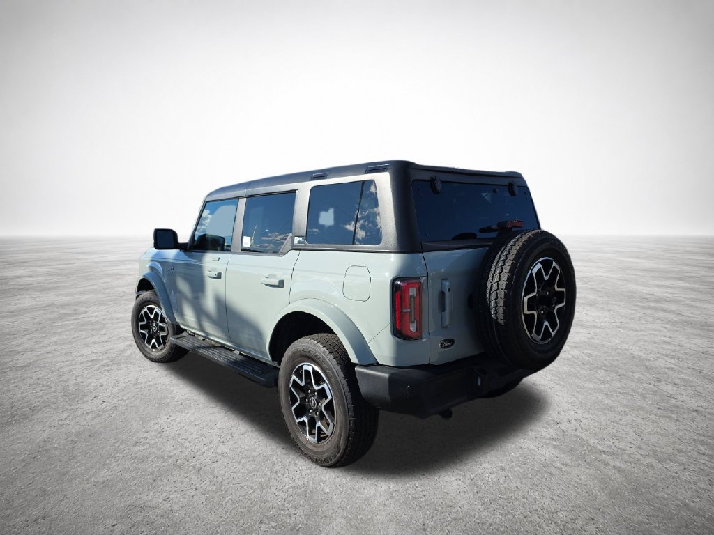 Used 2022 Ford Bronco Outer Banks AWD/4WD image 6