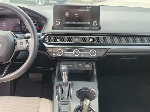 Used 2024 Honda Civic EX image 19