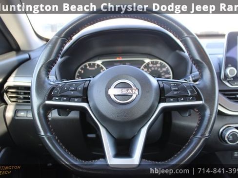 Used 2024 Nissan Altima 2.5 SR image 15