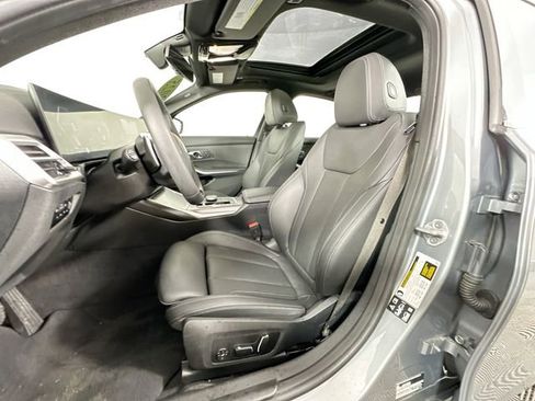 Used 2025 BMW 330i xDrive Sedan w/ Convenience Package AWD/4WD image 4