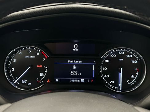 Used 2023 Cadillac XT4 Luxury w/ Cold Weather Package AWD/4WD image 27