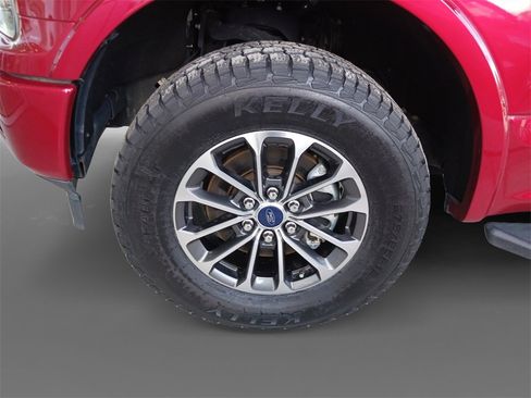 Used 2020 Ford F150 XLT w/ Equipment Group 302A Luxury image 15