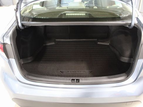 Used 2025 Toyota Corolla LE w/ LE Premium Package image 41