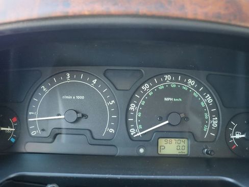 Used 2004 Land Rover Discovery SE image 20