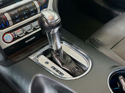 Used 2016 Ford Mustang Premium image 23