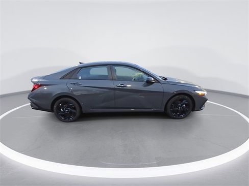 New 2026 Hyundai Elantra Sport image 9