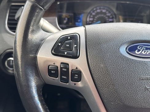 Used 2013 Ford Taurus Limited image 28