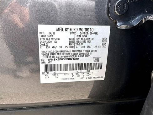 Used 2022 Ford Explorer Limited image 30